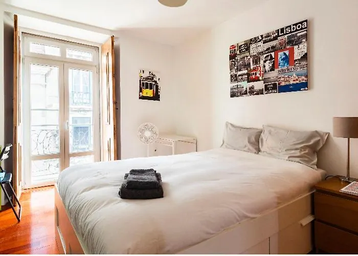 Charming Room In Lisbon Baixa